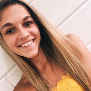 Meet your Posher, Liz